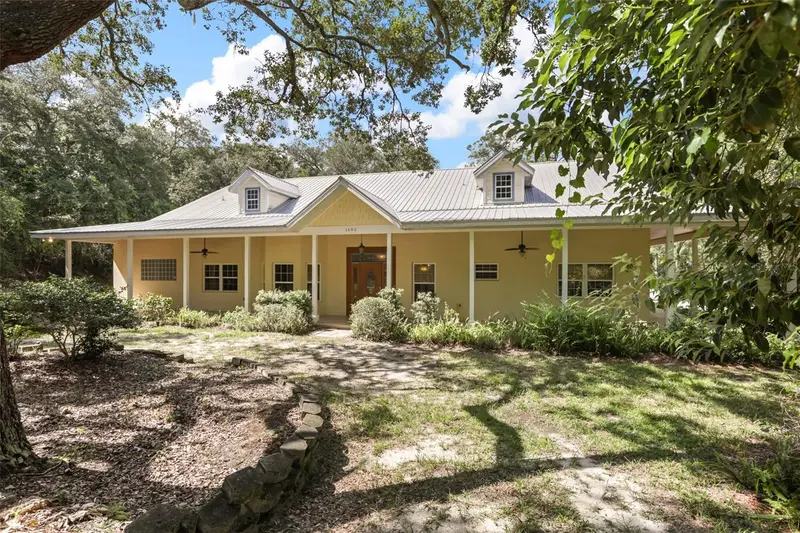 1685 Manor Way, FL