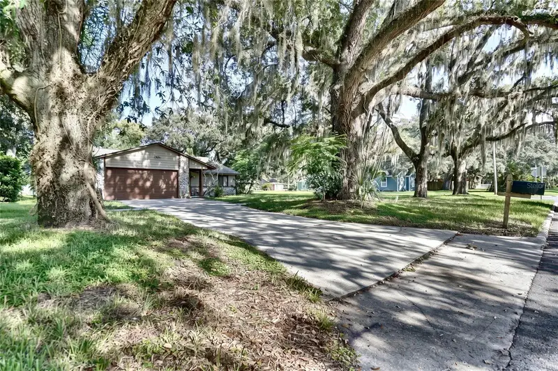 101 N Elliott Ave, FL