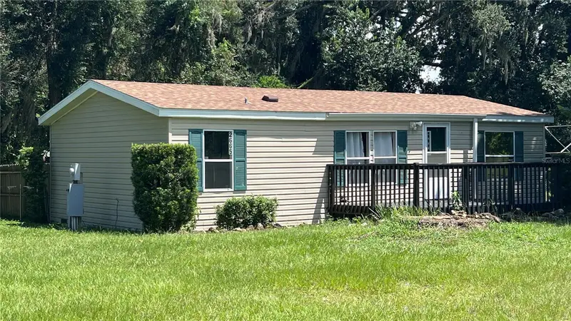 2665, 2639 E Hwy 466, FL