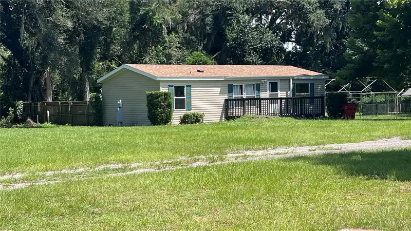 2665, 2639 E Hwy 466, FL