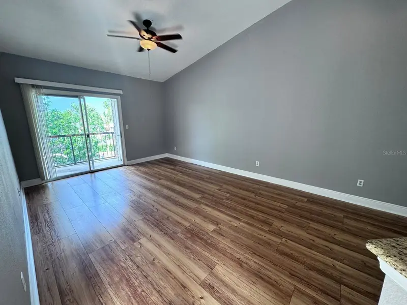 1916 Lake Atriums Cir #33, FL