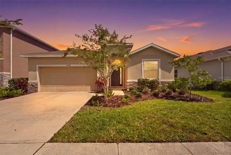5740 Woodland Sage Dr, FL
