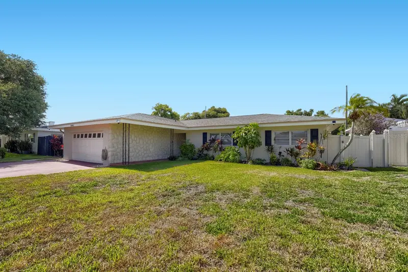 13931 Dominica Dr, FL