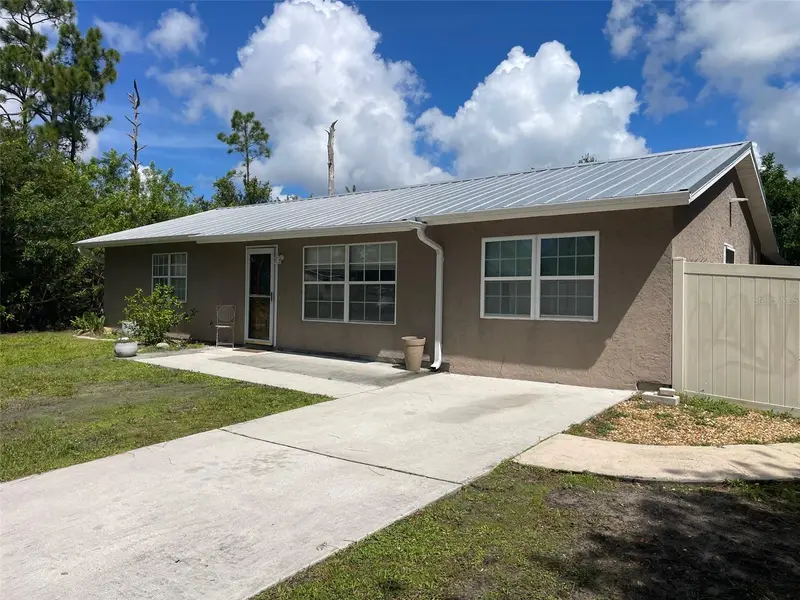 23320 Van Buren Ave, FL