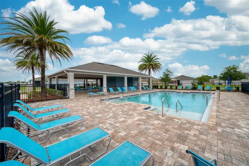 1446 Savoy Ln, FL