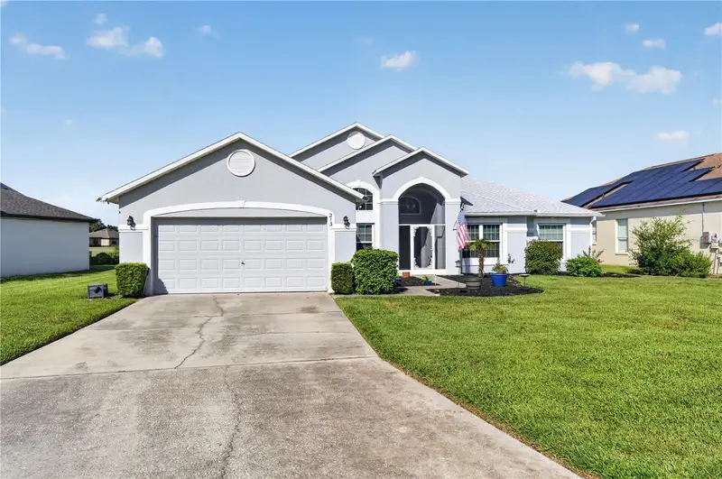 213 Spanish Moss Rd, FL