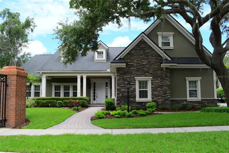 450 Harbour Isle, FL