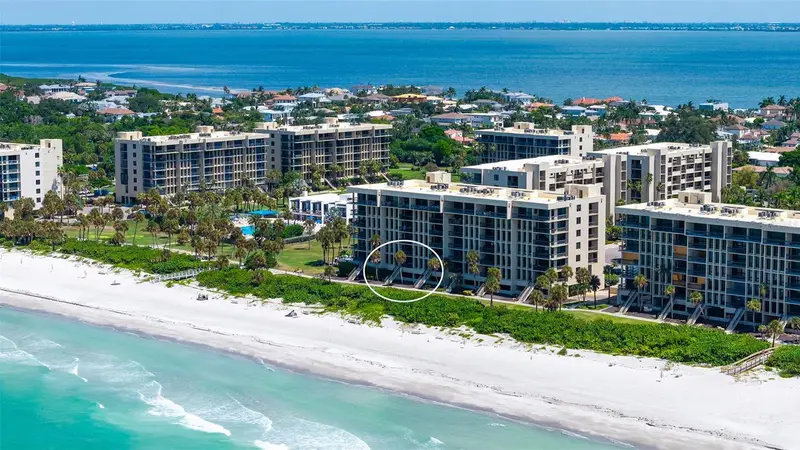 1055 Gulf Of Mexico Dr #105, FL