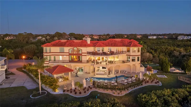 2115 Alexis Ct, FL