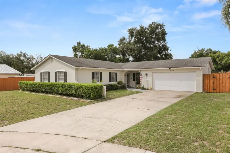 502 Benedict Ct, FL
