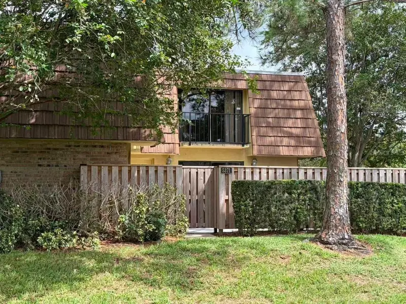 5371 Bamboo Ct #401, FL