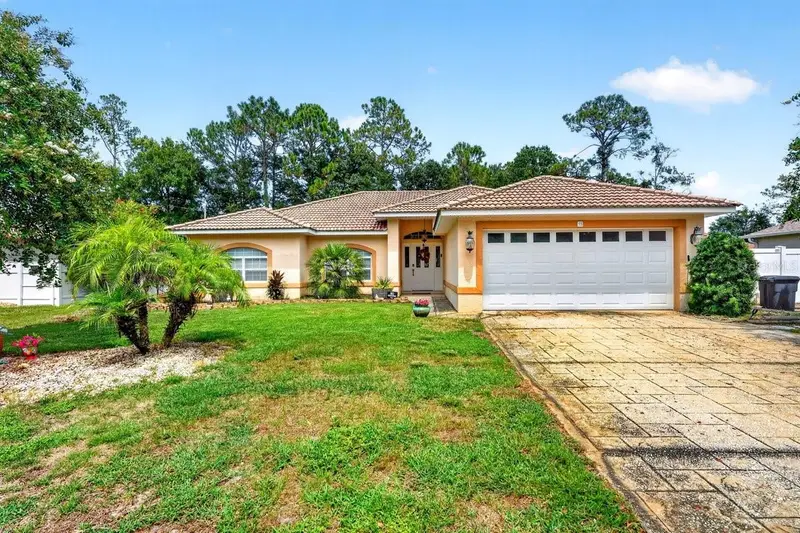 15 Pine Cedar Dr, FL