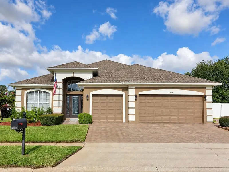 2306 Emerald Rose Way, FL