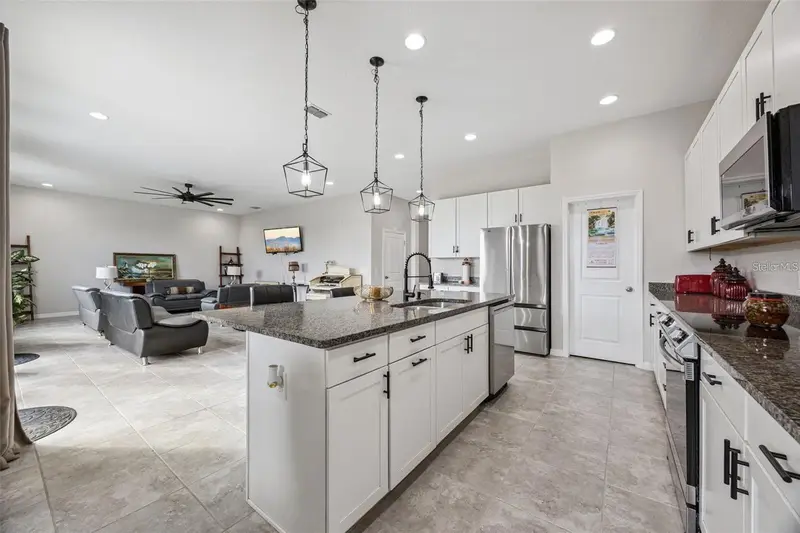 2091 Brillante Dr, FL