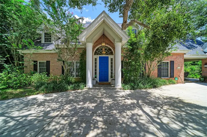 3706 Avenida Madera, FL