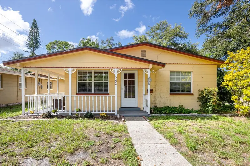 5220 11th Ave N, FL