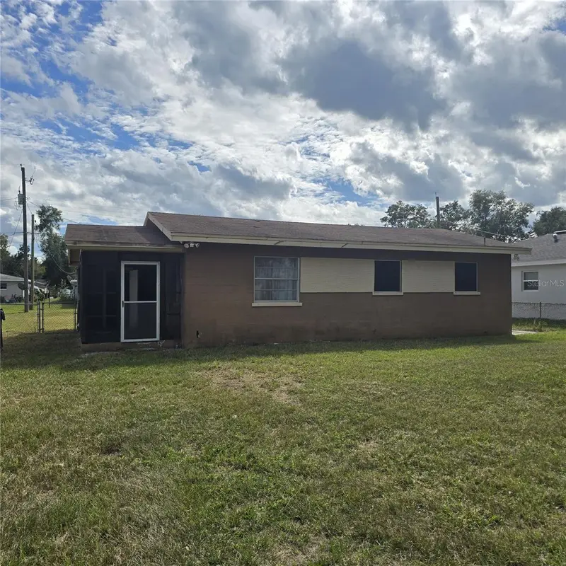 108 E Polk St, FL