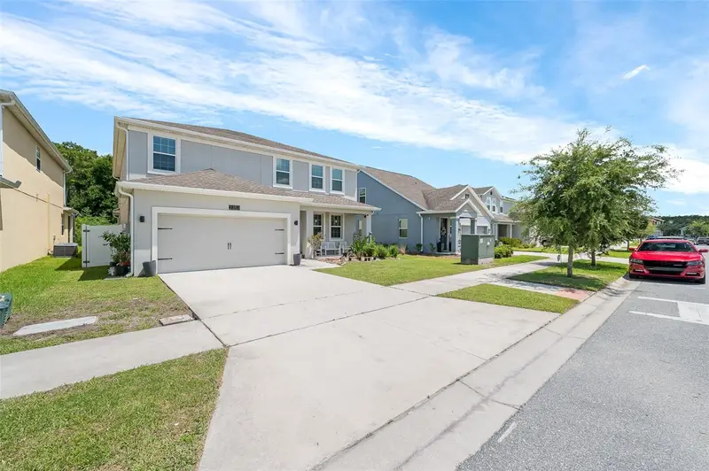 2353 Crescent Moon St, FL
