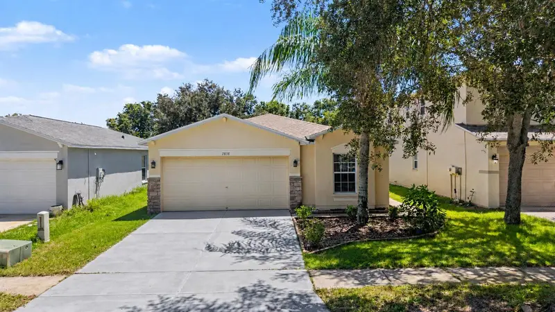 7838 Carriage Pointe Dr, FL