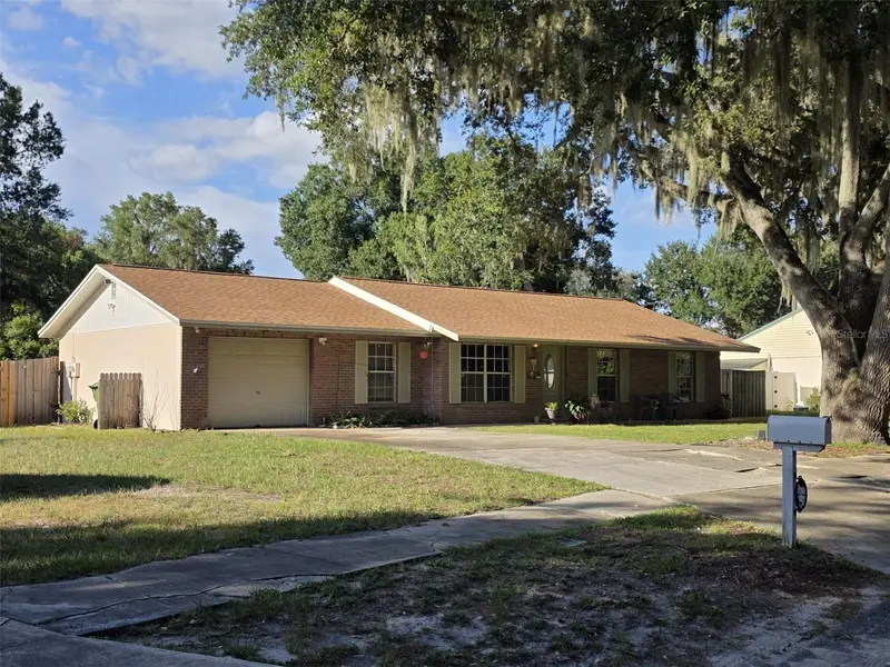 5045 Misty Lake Dr, FL