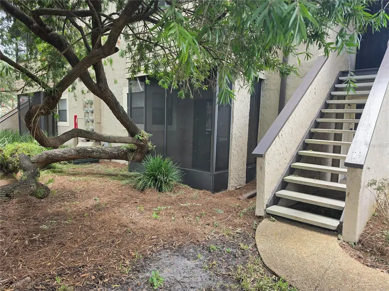 3019 Antique Oaks Cir #127, FL