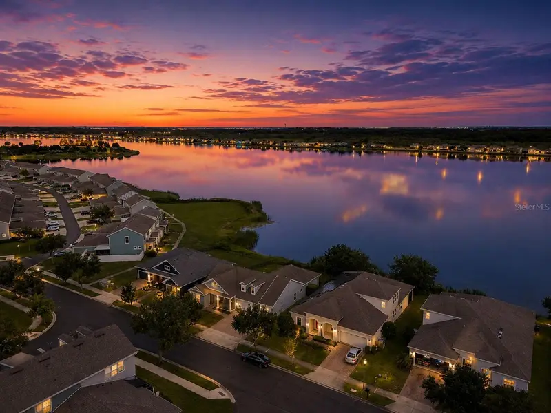 589 Blue Cypress Dr, FL