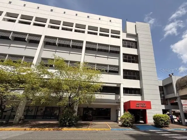 66 Santa Cruz, PR