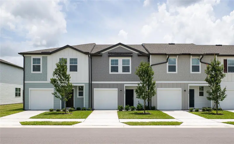 3689 Spire Dr, FL