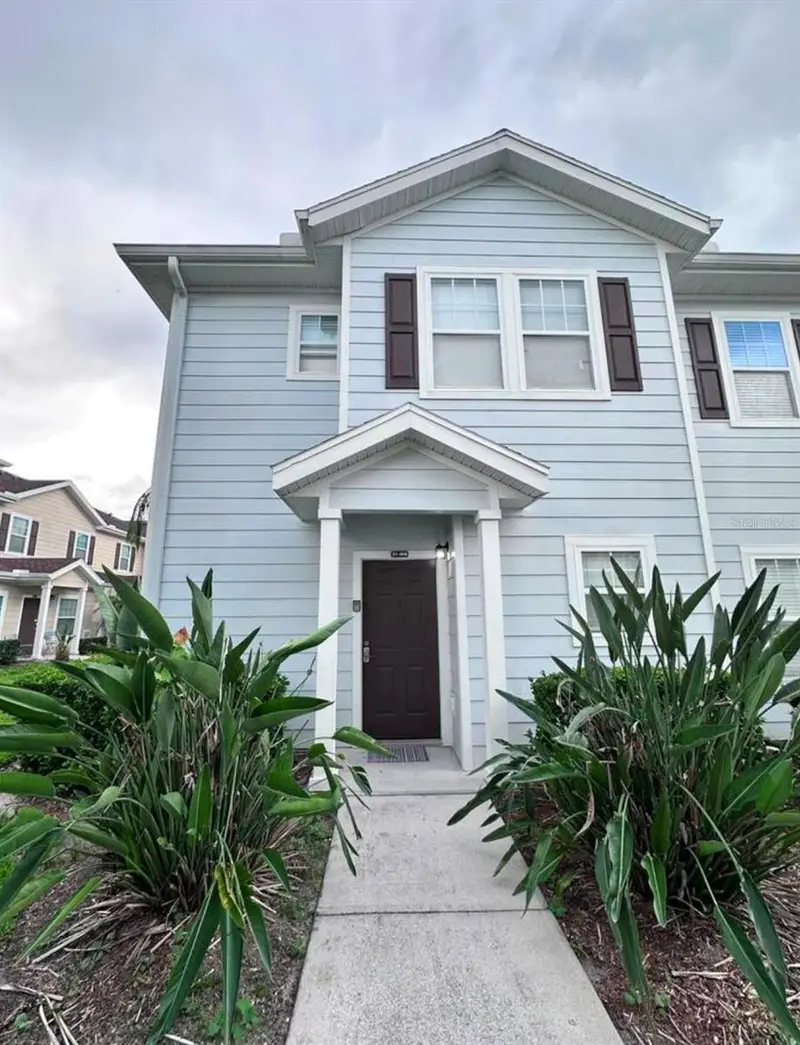 5364 Diplomat Ct #108, FL