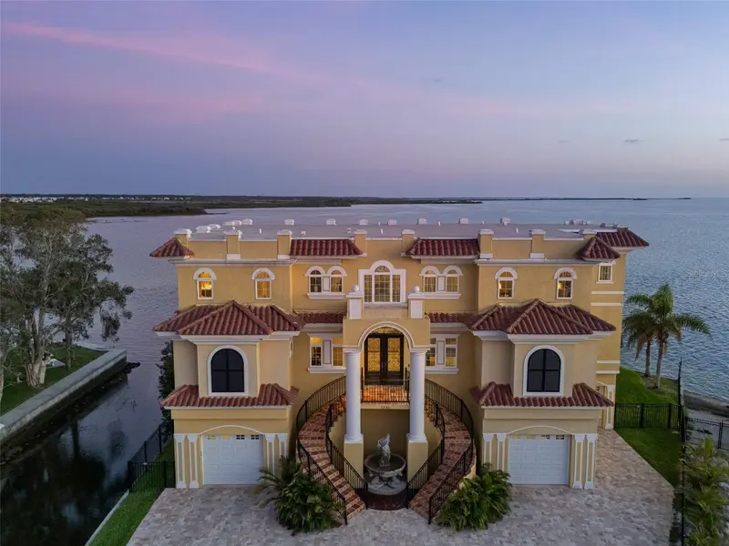 3236 Gulf Winds Cir, FL