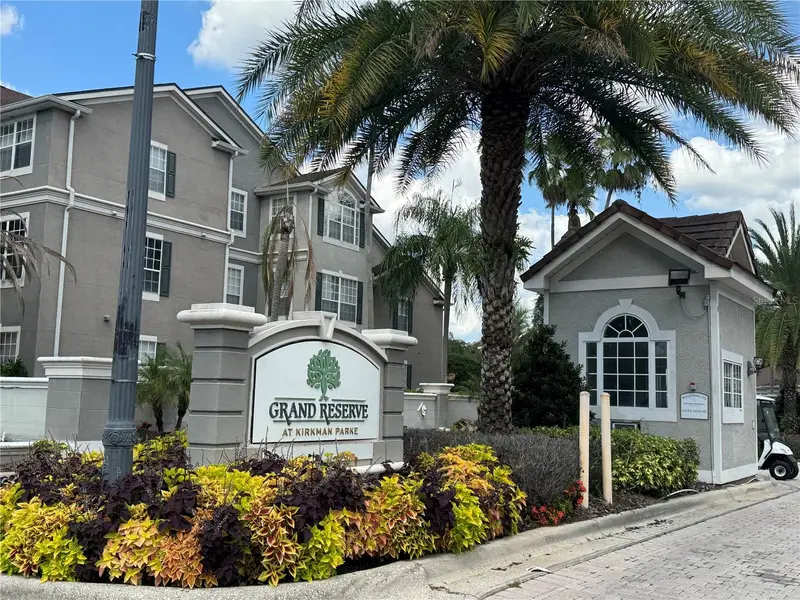 3325 S Kirkman Rd #438, FL