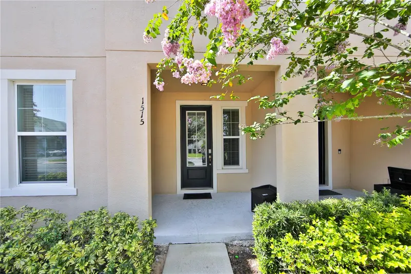 1515 Carey Palm Cir, FL