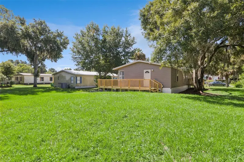 Mims & Scottsmoor listing