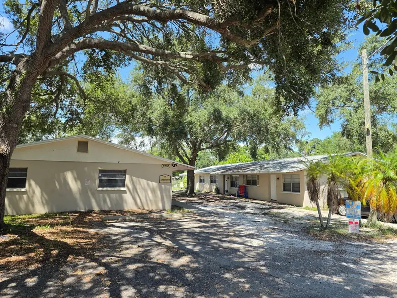 3753 141st Pl, FL