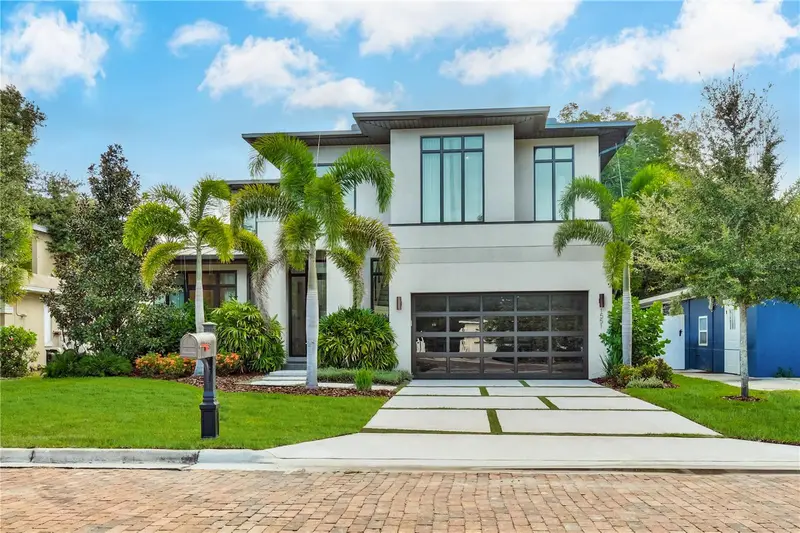 1551 Pasadena Dr, FL