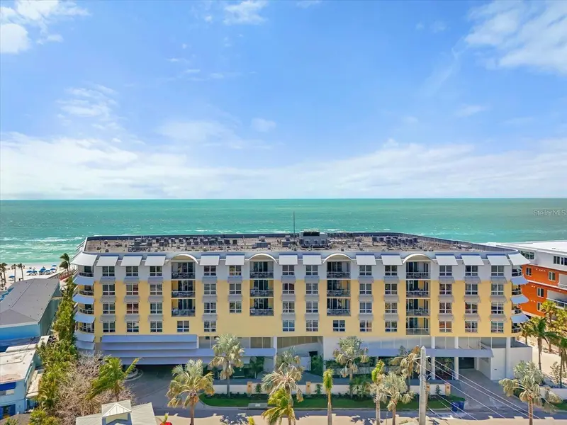 915 Seaside Dr #405, Weeks 22-23, FL