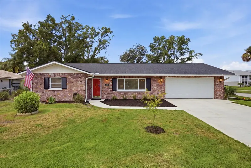 4745 Tampa Downs, FL