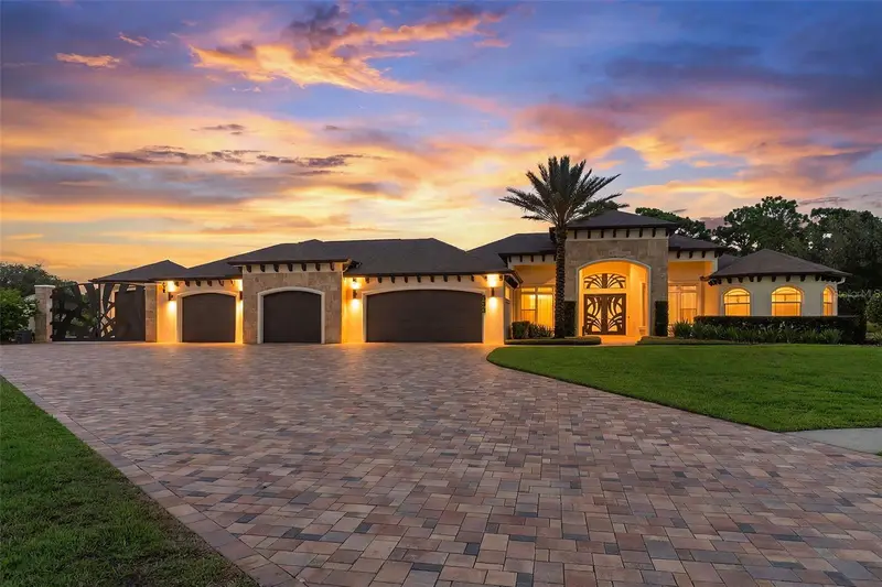 533 Storybook Ln, FL