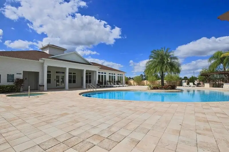 8953 Shine Dr, FL