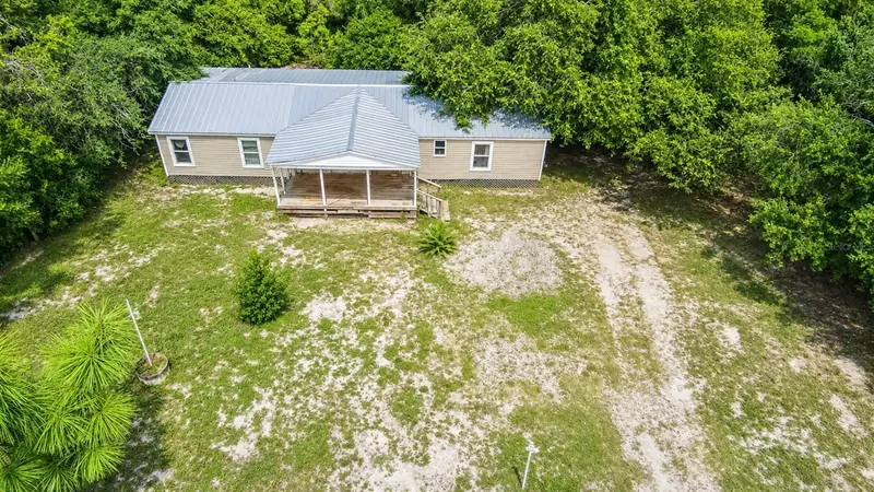 42135 Pine Valley Dr, FL