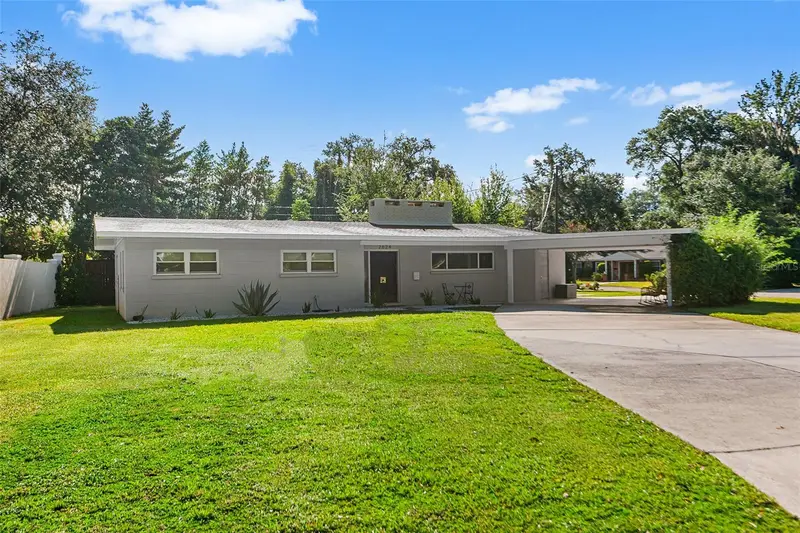 2624 Easton Ter, FL