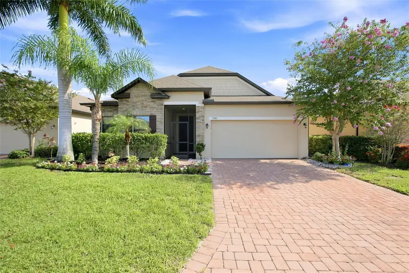 3987 River Bank Way, FL