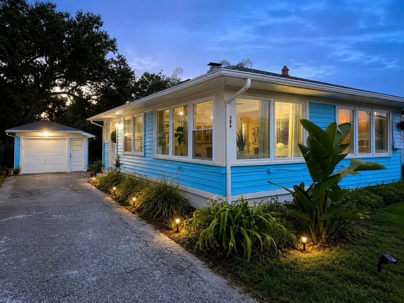 306 N Highland Ave, FL