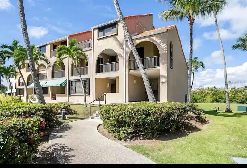 Dr Beach Village #148, PR