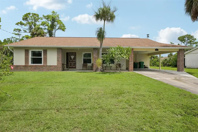 2256 Auburn Blvd, FL