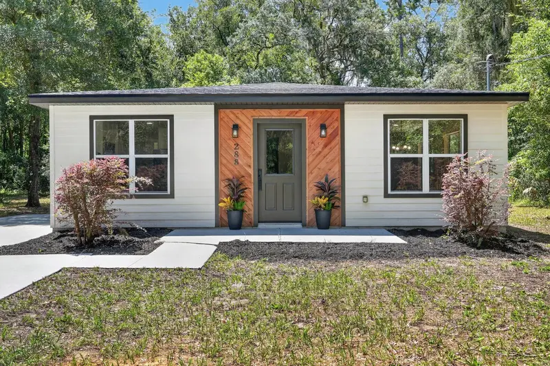 288 Mcmillon Dr, FL