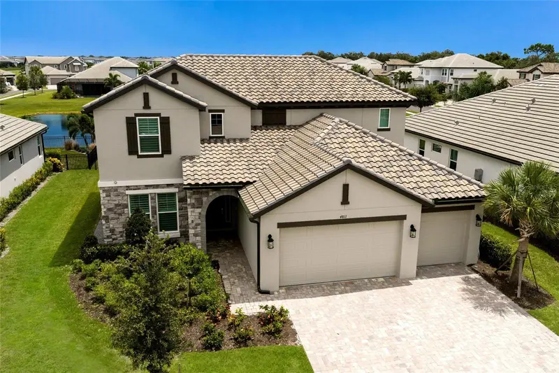 4811 Honey Dew Ln, FL
