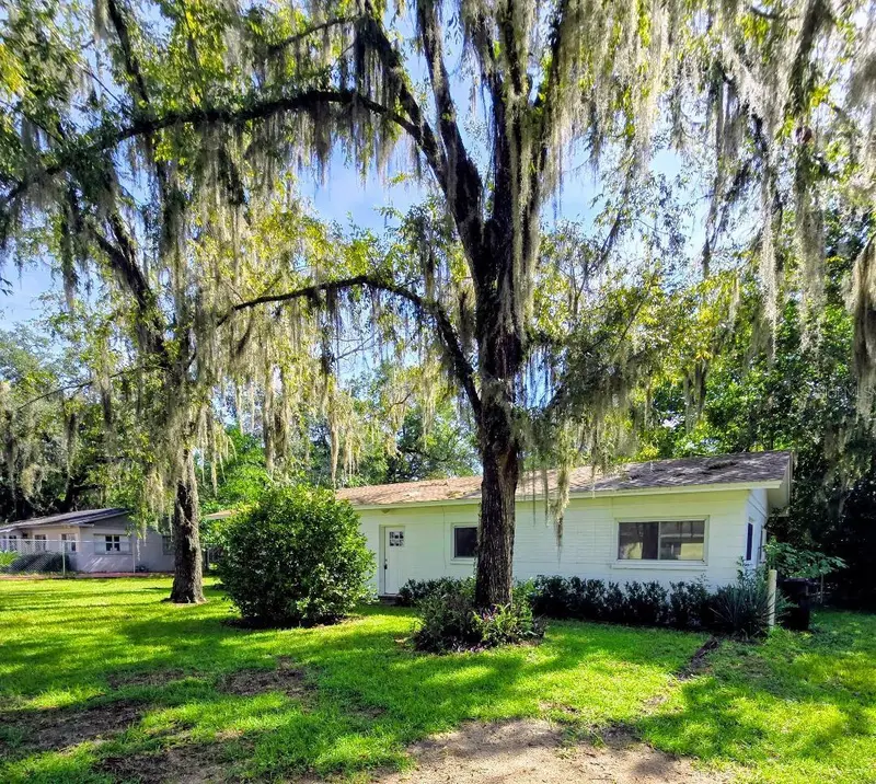 3501 Nw 17 Ter, FL
