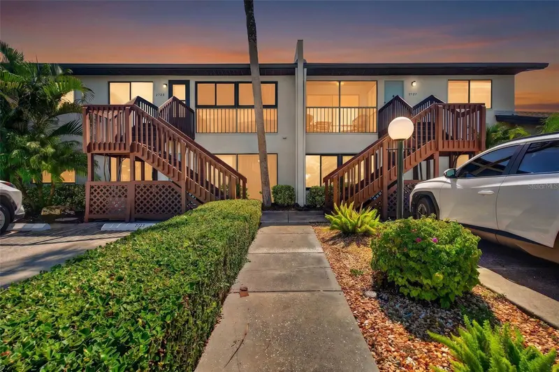 2721 72nd Street Ct W #2721, FL
