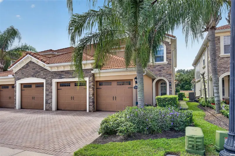 8880 Della Scala Cir, FL